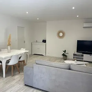 https://maison-avec-jardin-et-terrasse.midi-pyreneeshotels.com